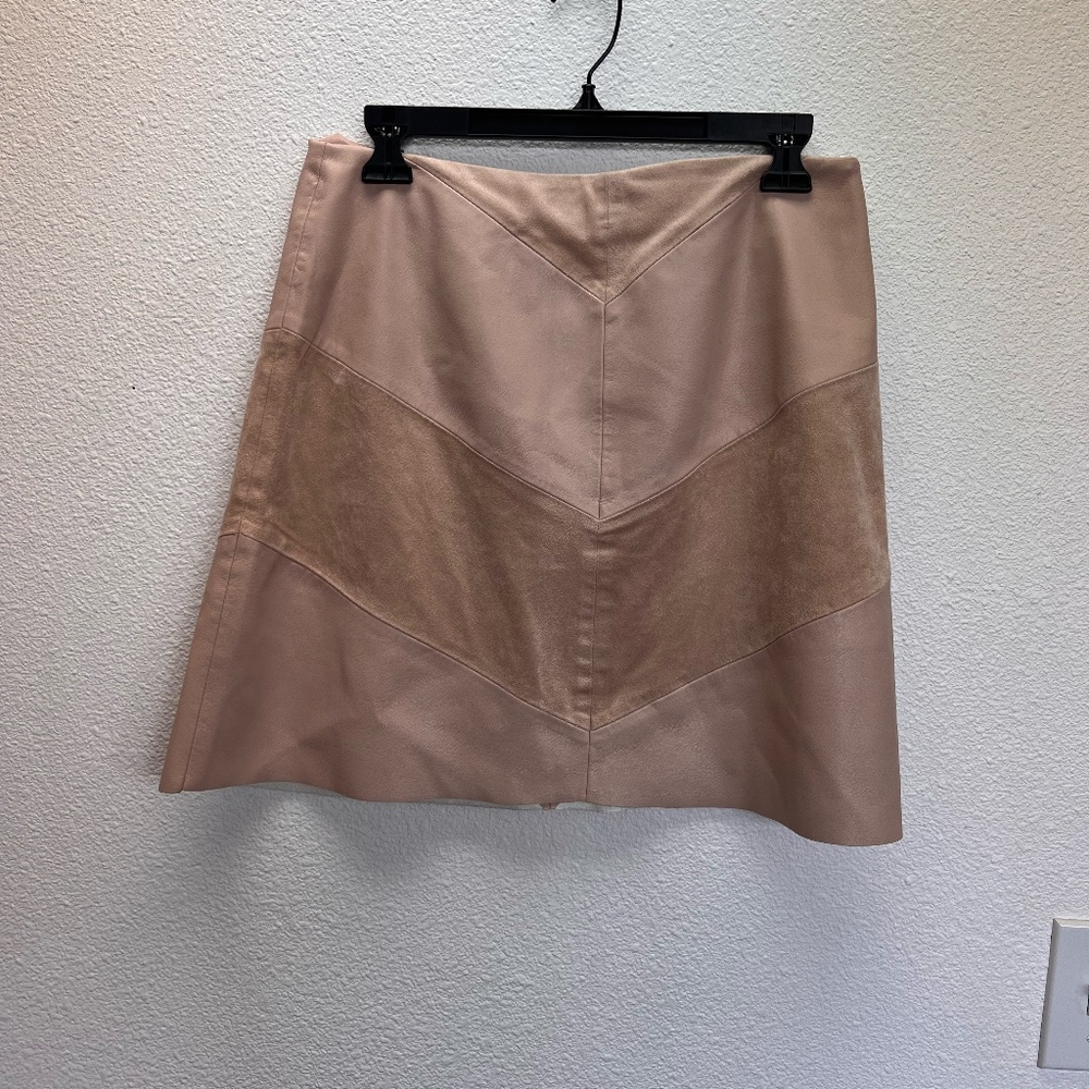 Zara Basic light pink leather/suede skirt